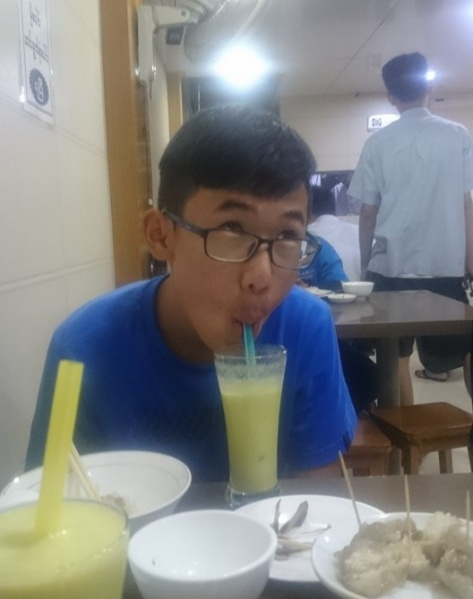 檔案:許皓程1.jpg