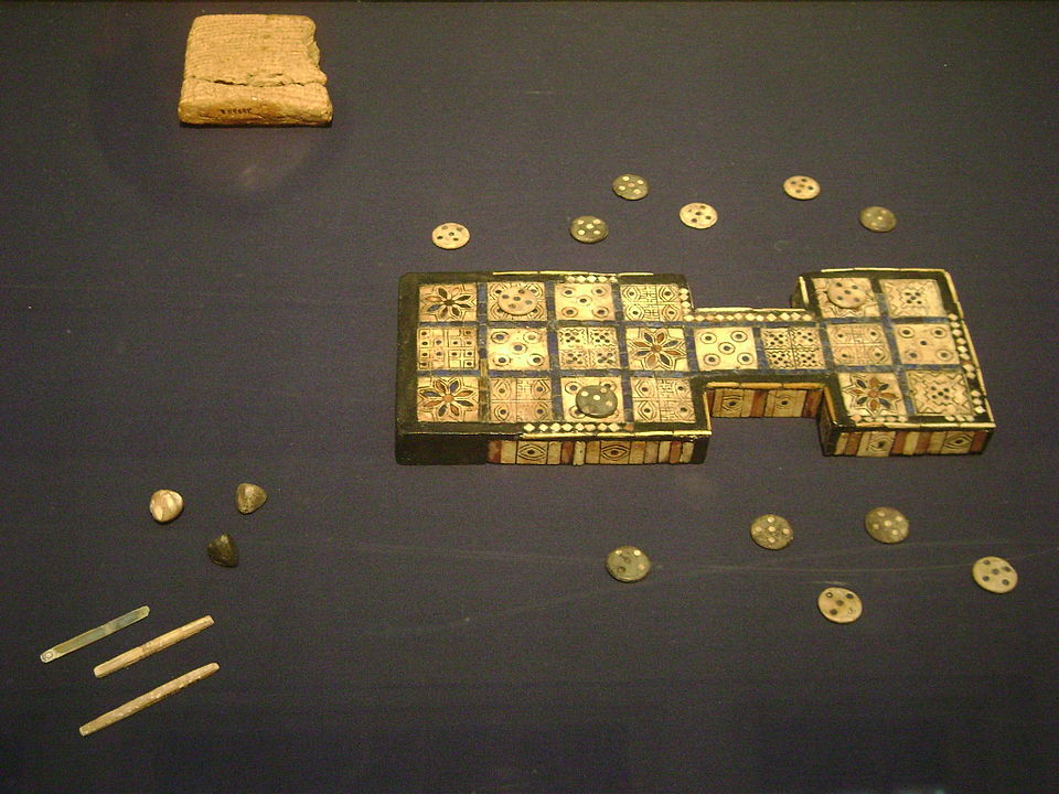 檔案:Royal game of Ur,at the British Museum.jpg